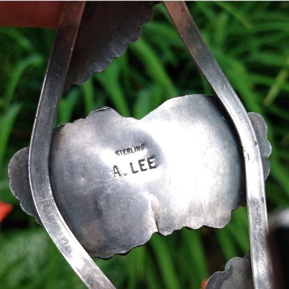 Turquoise coral and silver Navajo cuff - Picture 4 of 4
